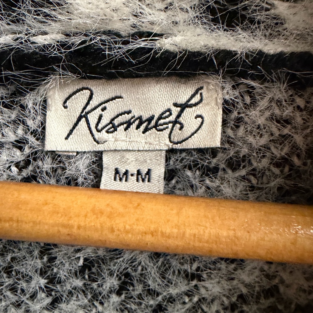 Kismet Black & White Open-Front Patterned Cardigan With Pockets - Picture 3 of 7